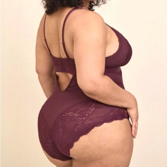❤️NWT VINTAGE TORRID LINGERIE SHEER MESH LACE BODYSUIT WINETASTING PLUS SIZE 4X - Picture 2 of 10